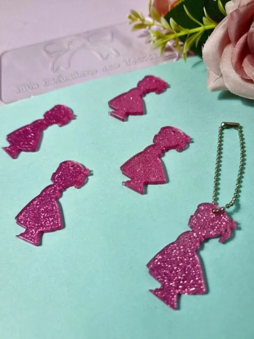 Pingente Acrílico Menina Rosa Glitter- 5un