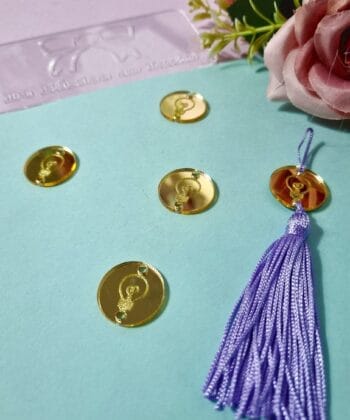Passante para Tassel Acrílico Lâmpada Dourado- 5un