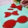 Laço Vazado EVA Vermelho Glitter