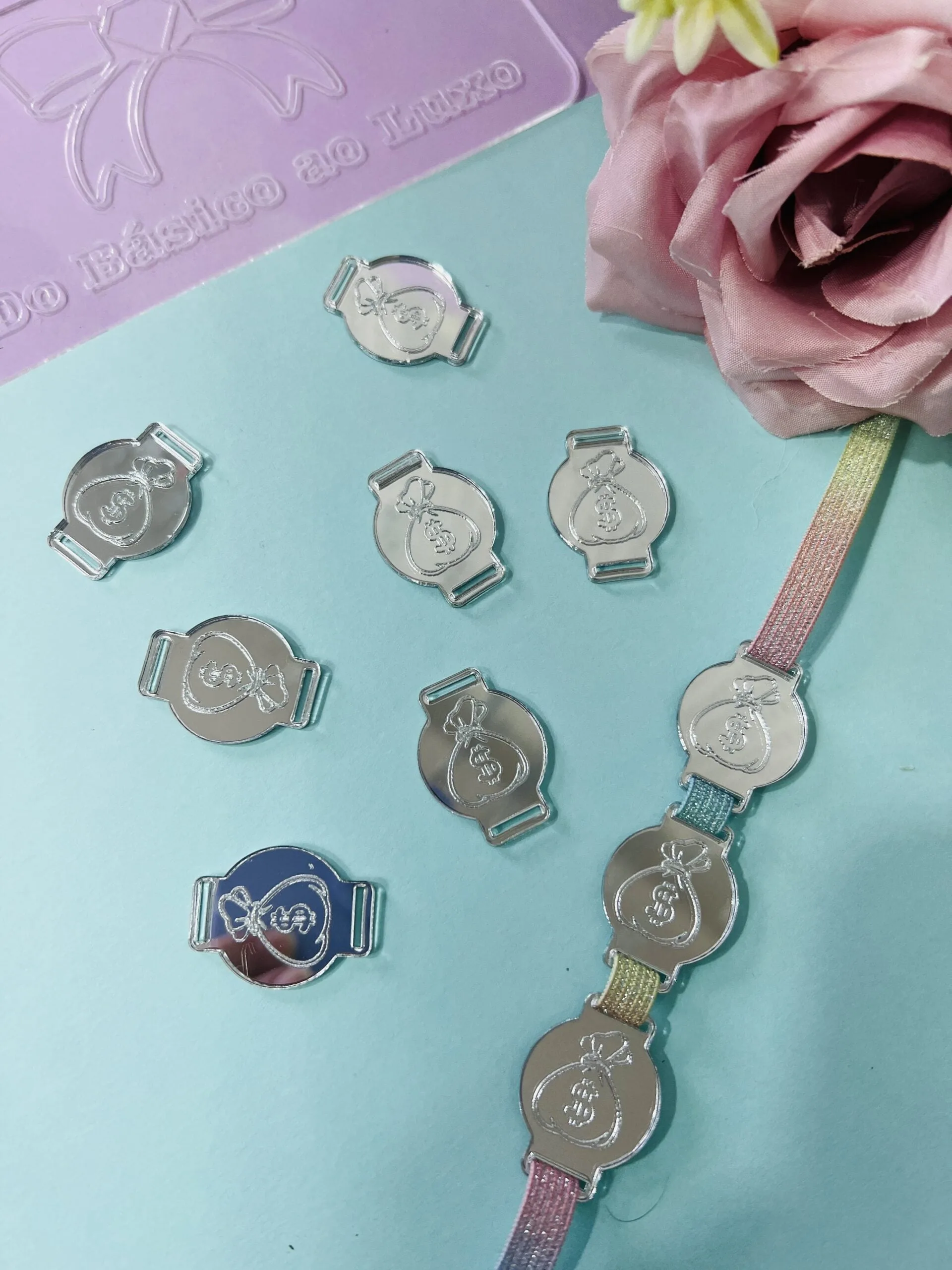 Passante Acrílico Dinheiro Prata- 5un